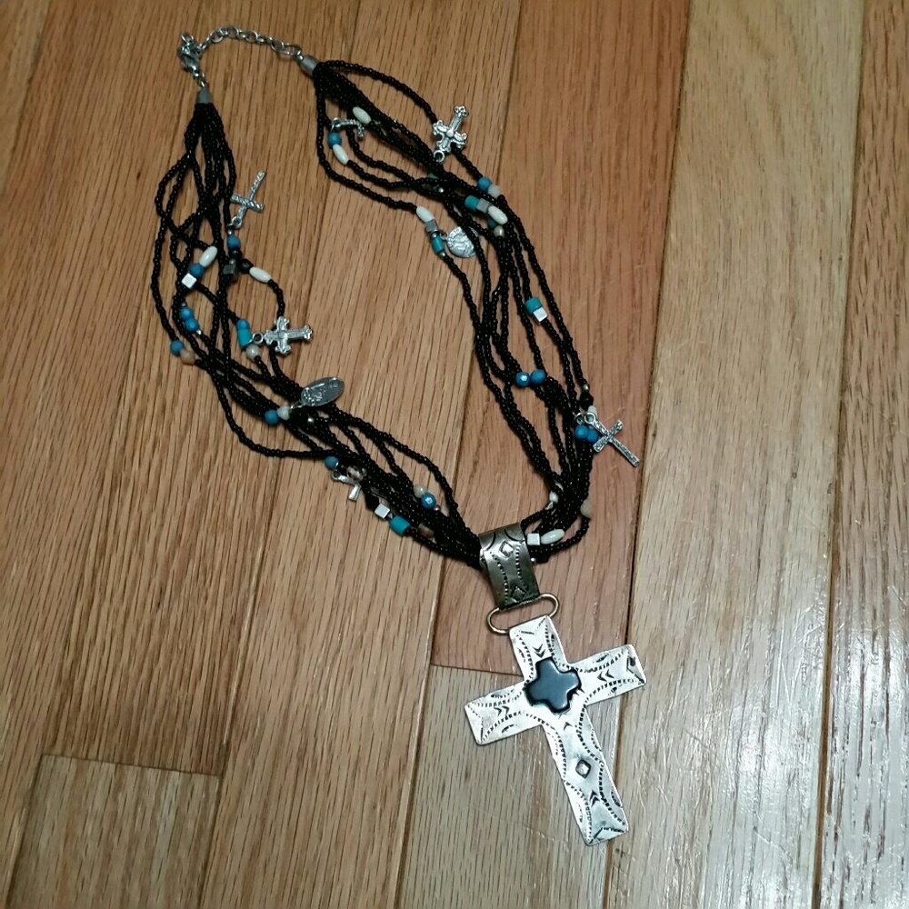 Beautiful Cross Necklace EUC